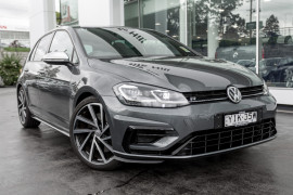 Volkswagen Golf R 7.5