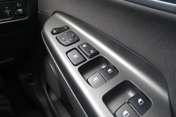 2020 Hyundai KONA OS.3 Active SUV Image 20