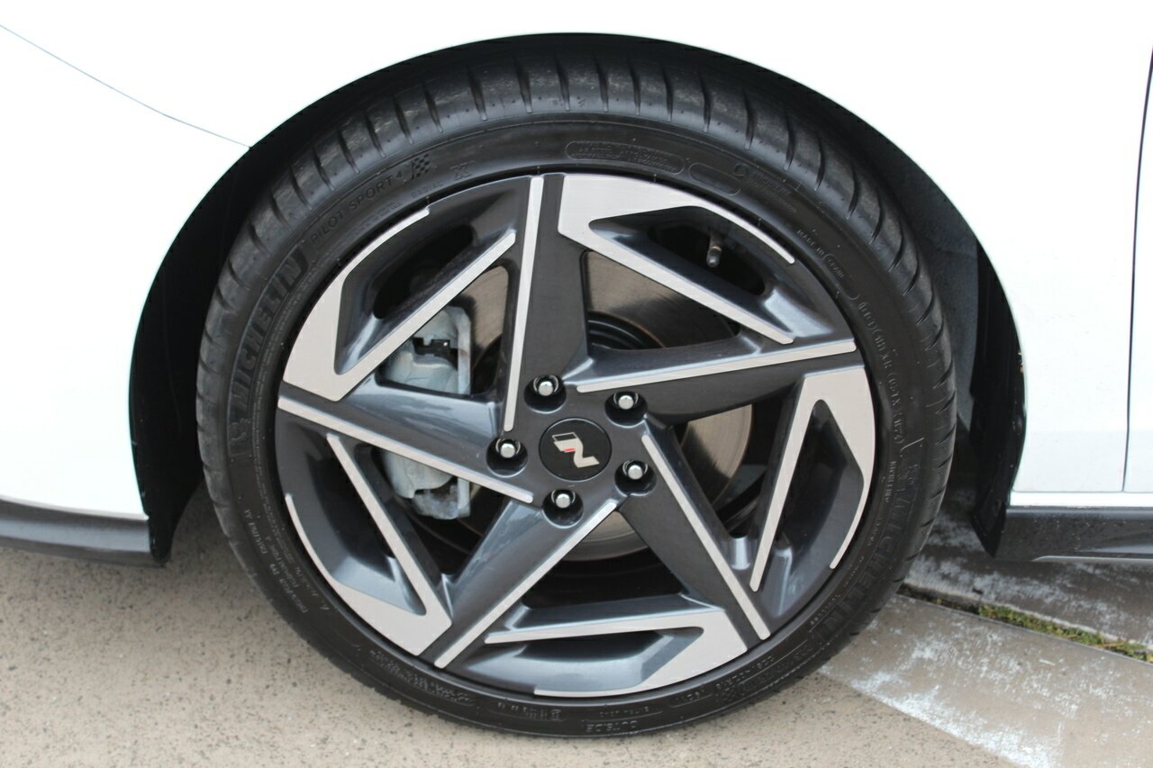 2024 MY25 Hyundai i30 PDe.V6  N Line Premium Hatch Image 16