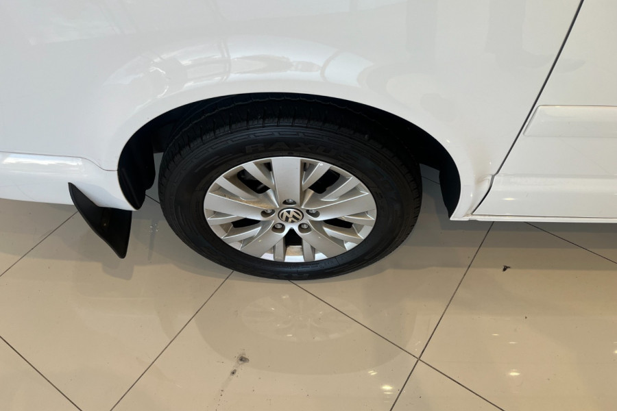 2014 Volkswagen Multivan T5 TDI340 Comfortline Van Image 14