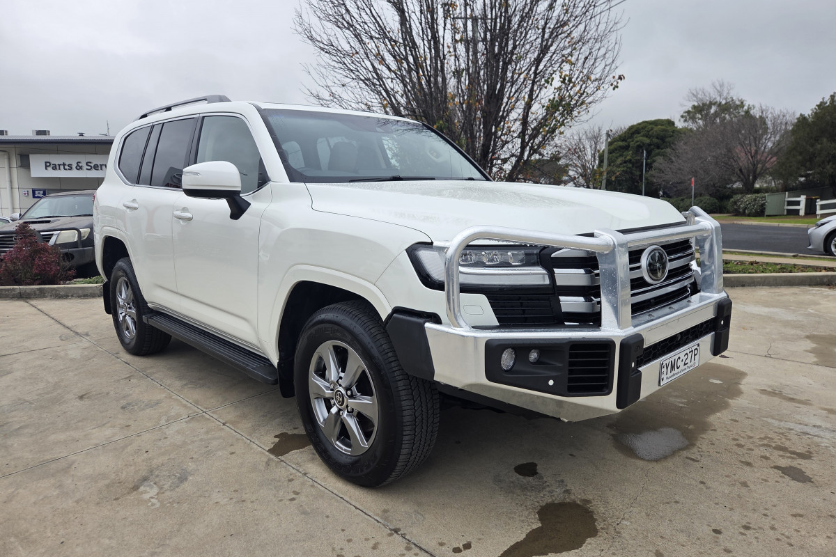 2024 Toyota LandCruiser FJA300R VX SUV