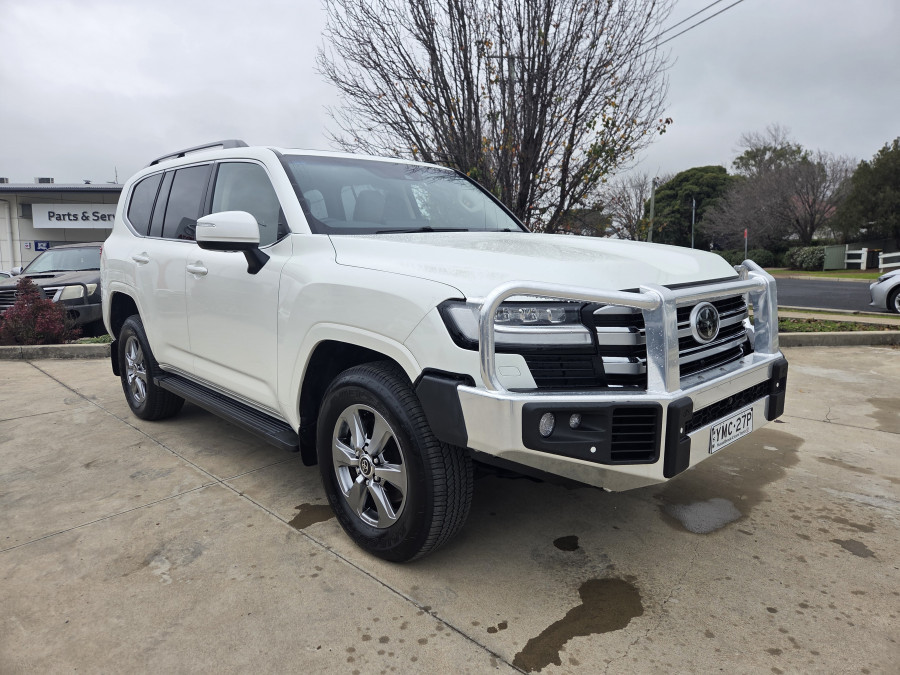 2024 Toyota LandCruiser FJA300R VX SUV Image 1