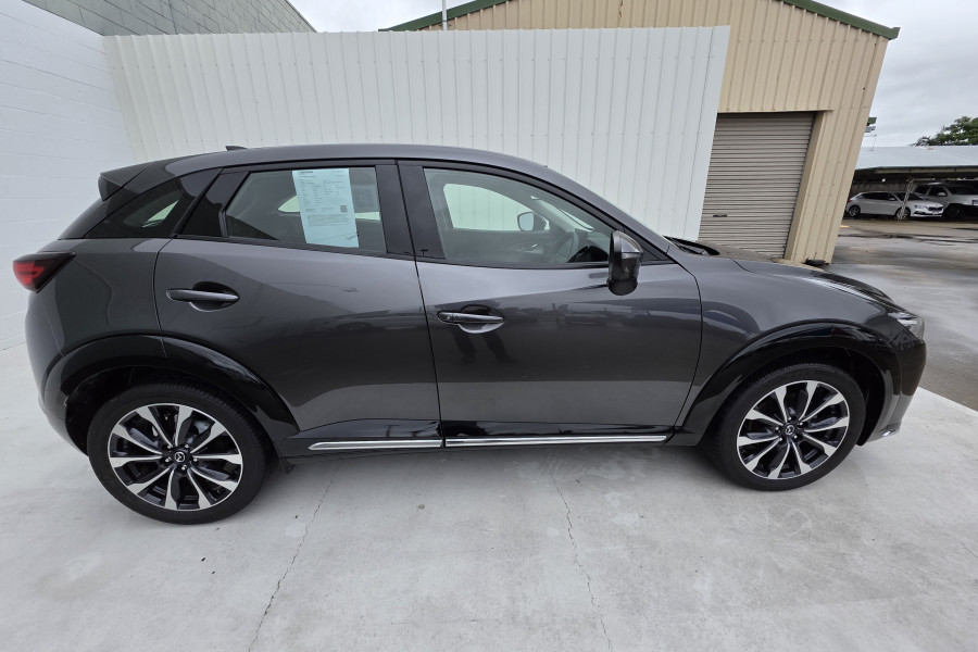 2022 Mazda CX-3 DK sTouring SUV Image 8