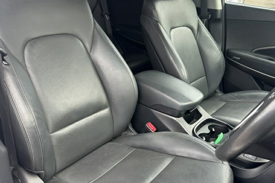 2016 MY17 Hyundai Santa Fe DM3 Series II Highlander SUV Image 28