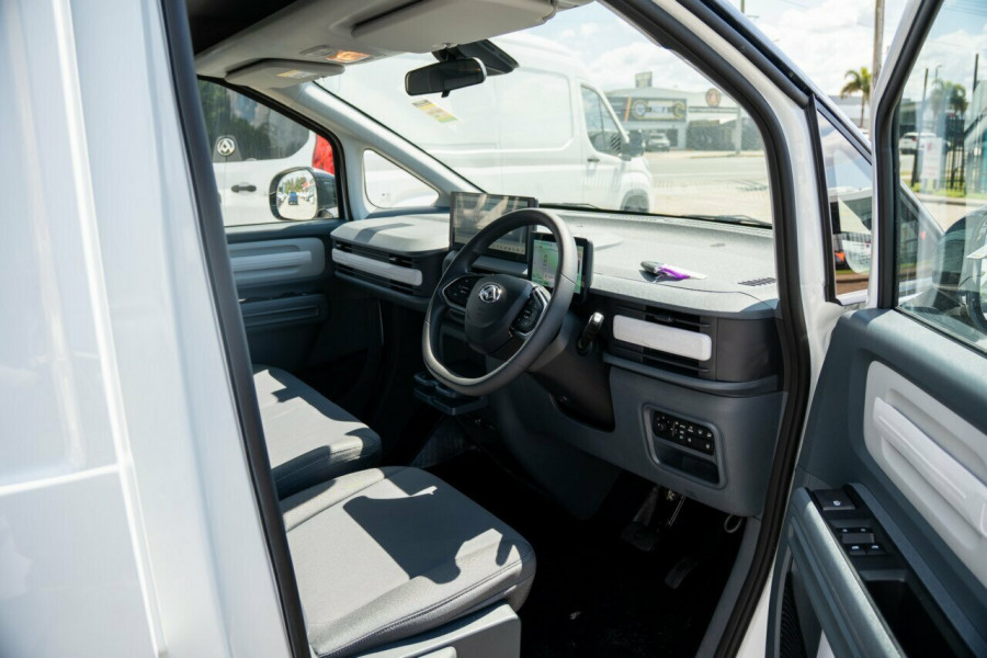2026 LDV eDeliver 5 EVA1C Low Roof LWB Van Image 15