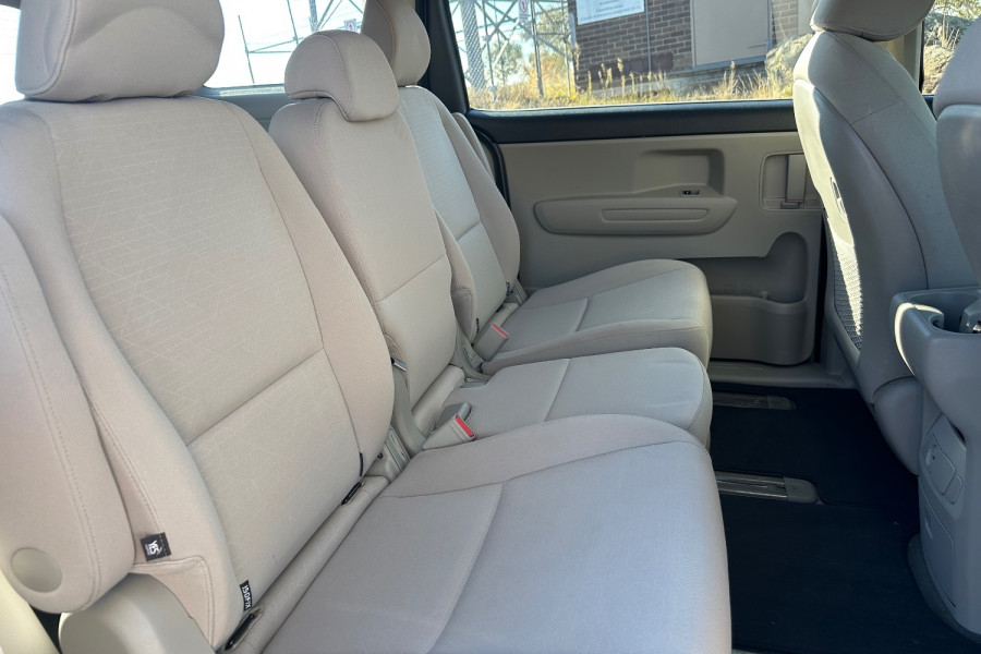 2019 MY20 Kia Carnival YP S SUV Image 21