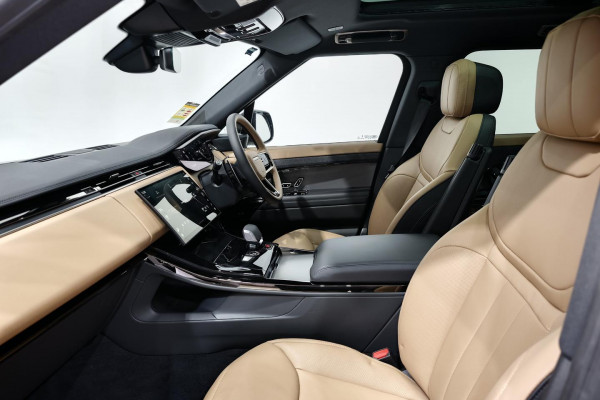 2026 Land Rover Range Rover Sport L461 D300 Dynamic SE SUV Image 4