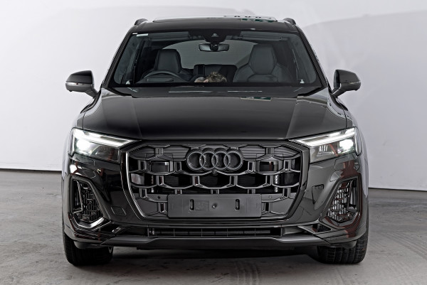2026 MY25 Audi SQ7 4M TFSI SUV image 4