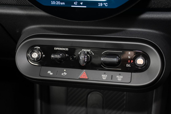 2026 MINI Cooper F65 C Classic Hatch image 13