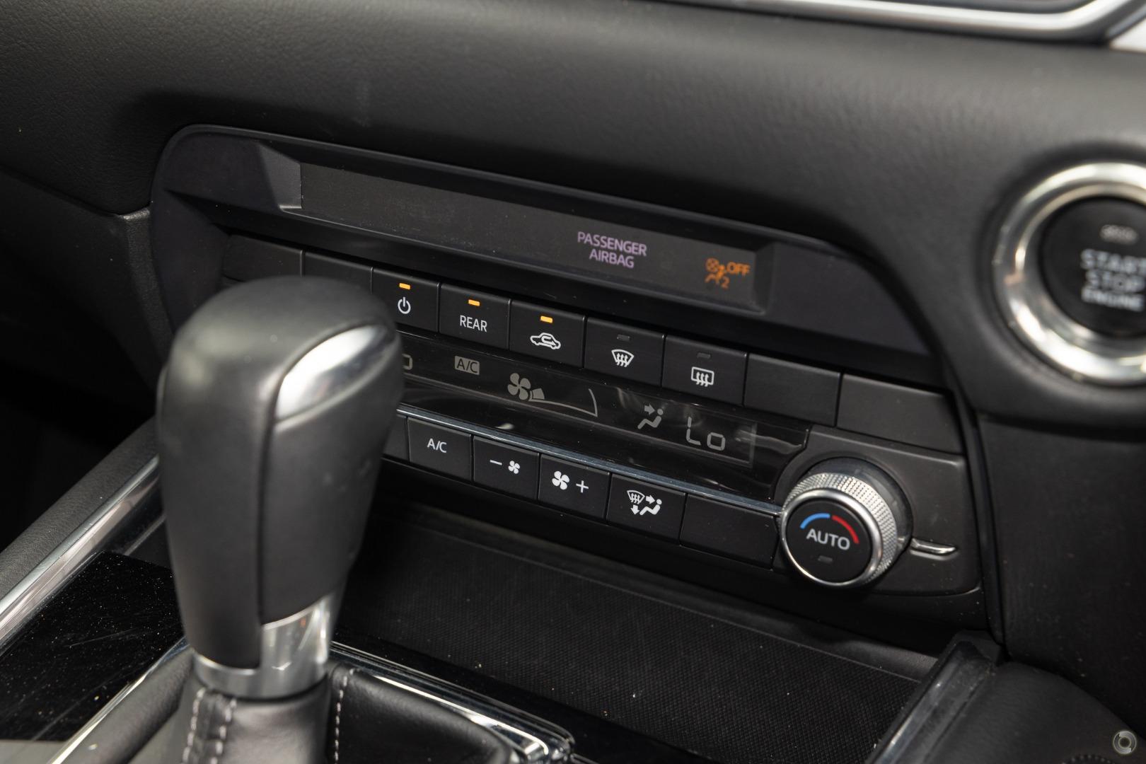 2025 Mazda CX-80 KL G40e Touring SUV Image 14