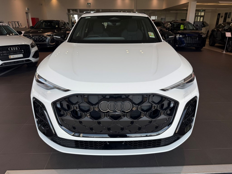 2025 Audi Q5 FY TDI Sport SUV Image 4