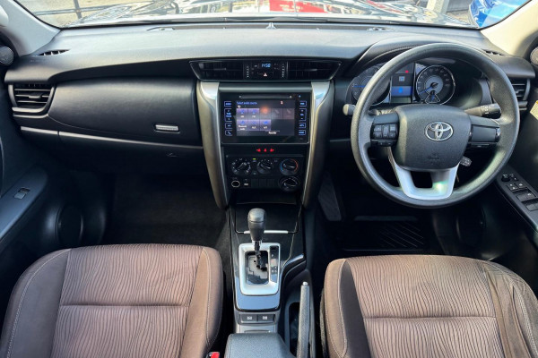 2018 Toyota Fortuner GUN156R GX SUV Image 13