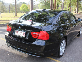 2011 BMW 320d E9 Lifestyle Sedan