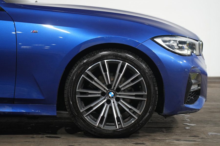 2019 BMW 3 Series 20d M Sport Sedan Image 5