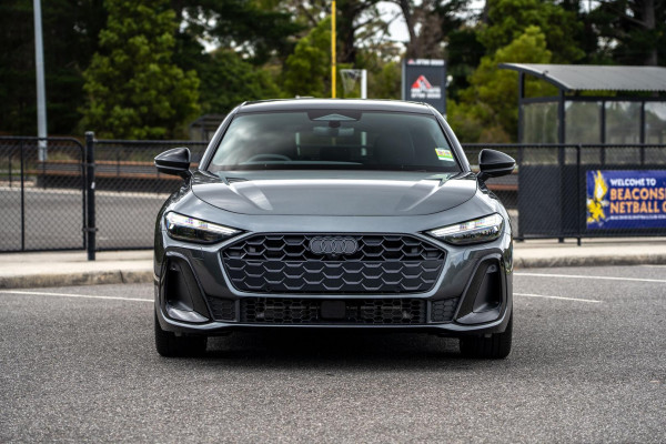 2025 Audi A5 B10 e-hybrid S-Line Hatch