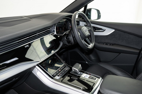 2025 Audi Q7 4M 50 TDI S line SUV