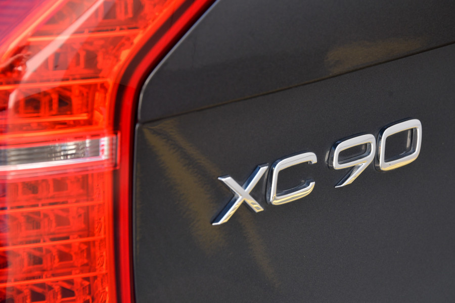 2021 Volvo XC90 L Series T6 R-Design SUV
