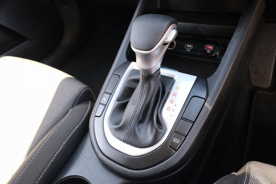 2023 Kia Cerato BD S Hatch Image 10
