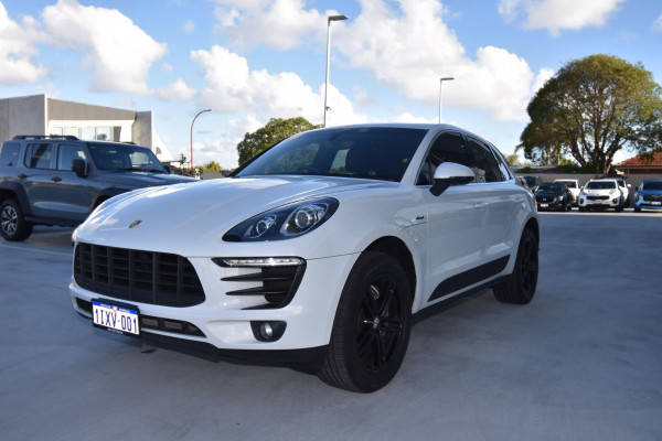 2015 MY16 Porsche Macan 95B S SUV Image 3