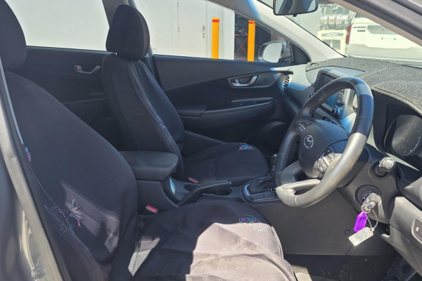 2020 Hyundai KONA OS.3 Active SUV Image 20