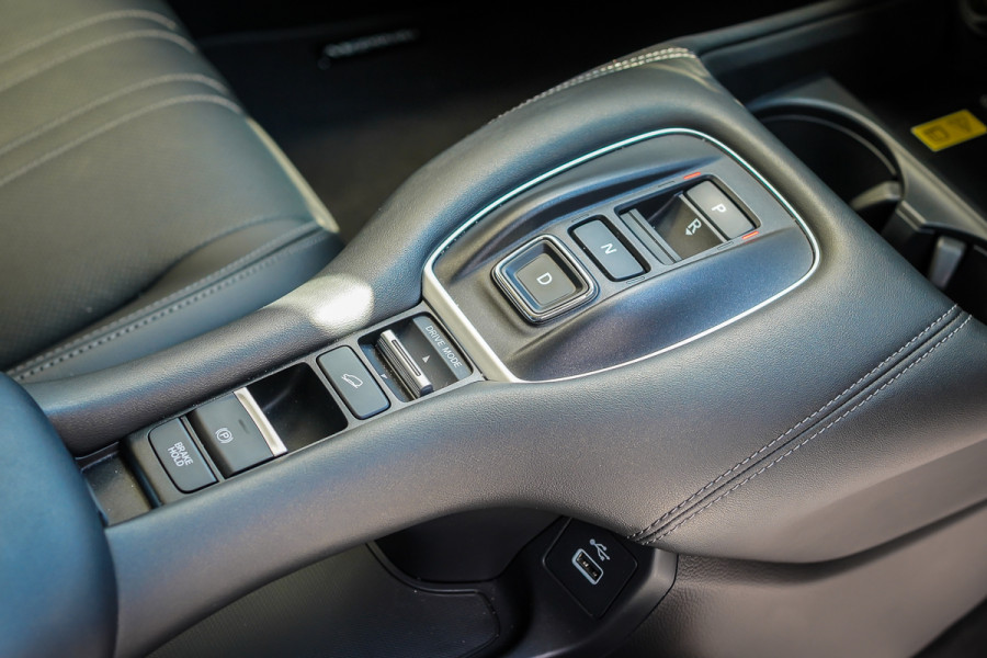 2023 Honda ZR-V RZ e:HEV LX SUV Image 27