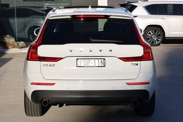 2019 Volvo XC60 UZ T5 Momentum SUV Image 5