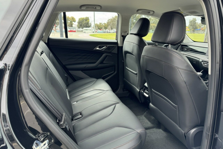 2024 MY24.5 MG HS AS33 Excite SUV Image 19