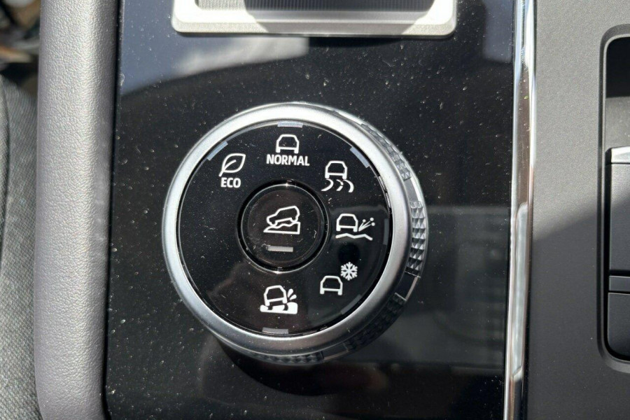 2024 Mitsubishi Outlander ZM LS SUV Image 27