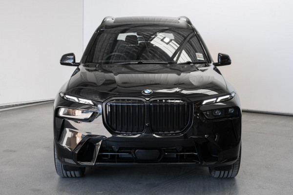 2026 BMW X7 G07 LCI xDrive40d M Sport SUV image 4