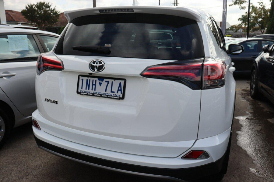 2018 Toyota RAV4 ZSA42R GX SUV Image 7
