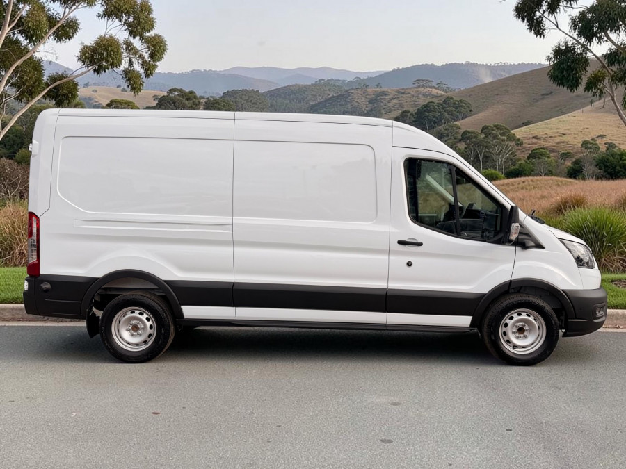 2026 MY25.75 Ford Transit VO 350L Van Image 8