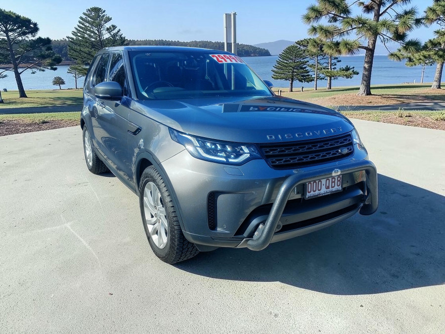 2017 Land Rover Discovery Series 5 SE SUV Image 1