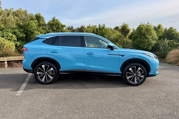 2026 MG HS Essence SUV Image 2
