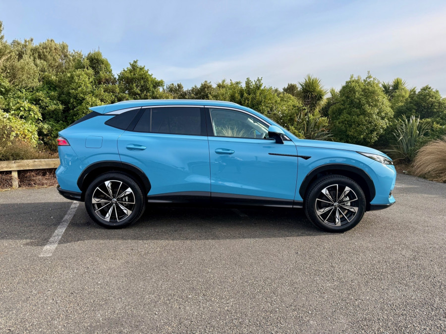 2026 MG HS Essence SUV Image 2