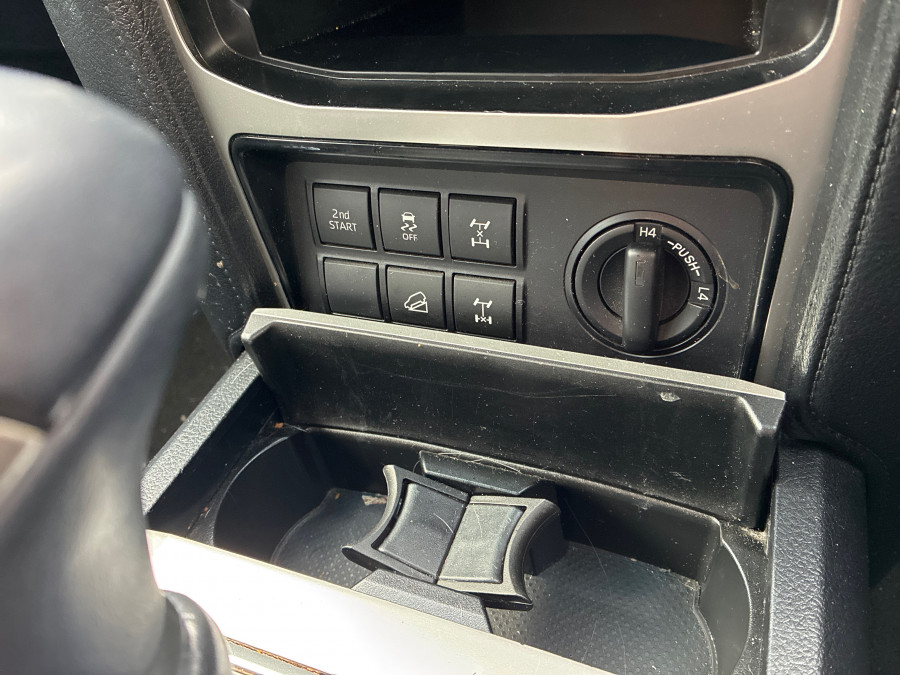 2018 Toyota LandCruiser Prado GDJ150R GXL SUV Image 18