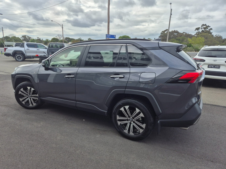 2024 Toyota RAV4 AXAH54R Cruiser SUV Image 8