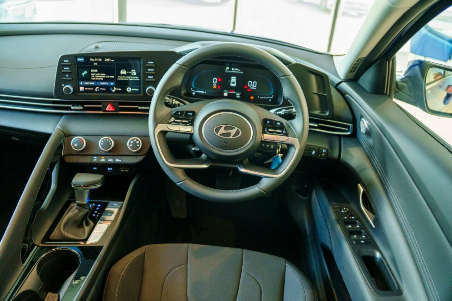 2024 Hyundai i30 CN7.V2  Sedan Image 9