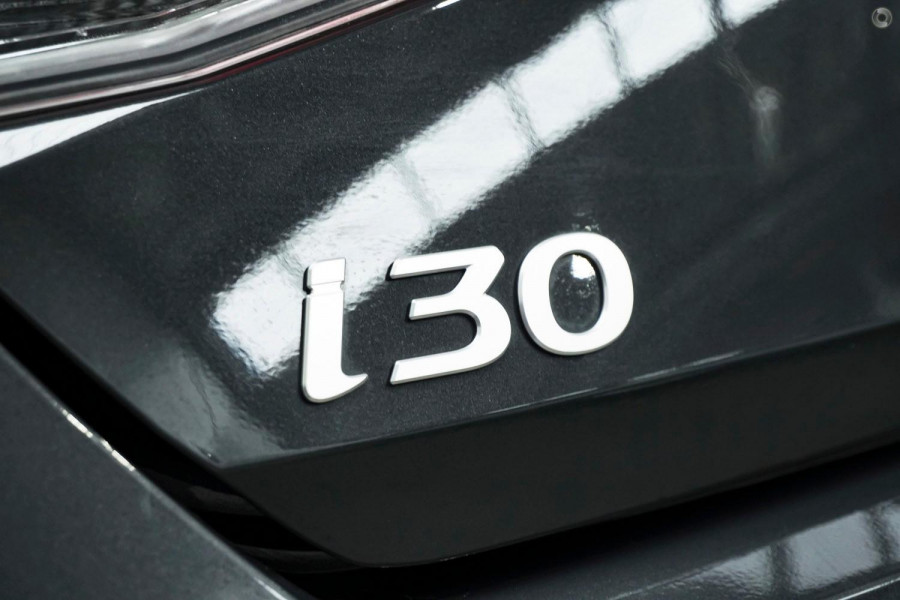 2026 Hyundai i30 CN7.V4 Elite Hybrid Sedan Image 9