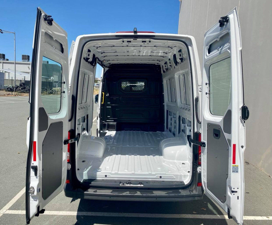 New 2020 Volkswagen Crafter 50 Van MWB Shepparton #VW3462