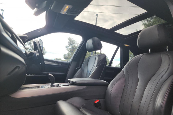 2016 BMW X5 F15 sDrive25d SUV Image 22