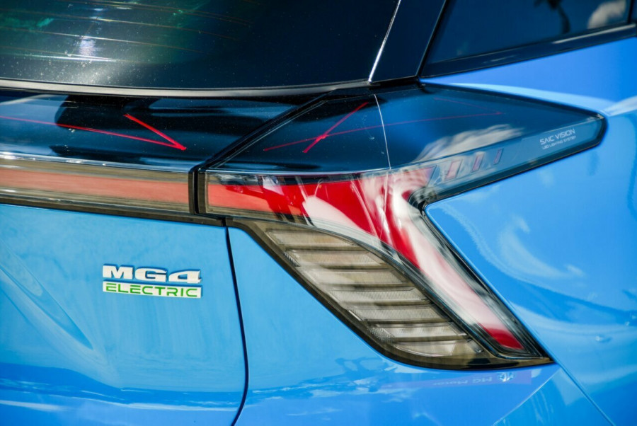 2024 MG MG4 MEH32 Long Range 77 Hatch Image 7