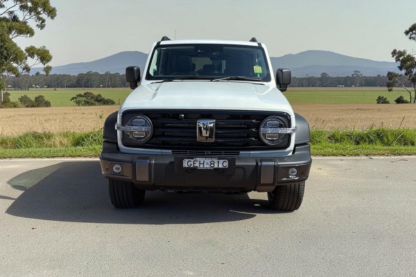 2026 GWM Tank 300 P01 Ultra Hi4-T PHEV SUV Image 2