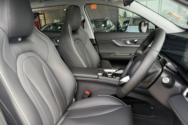 2026 Chery Tiggo 7 T32 Super Hybrid Urban SUV Image 14