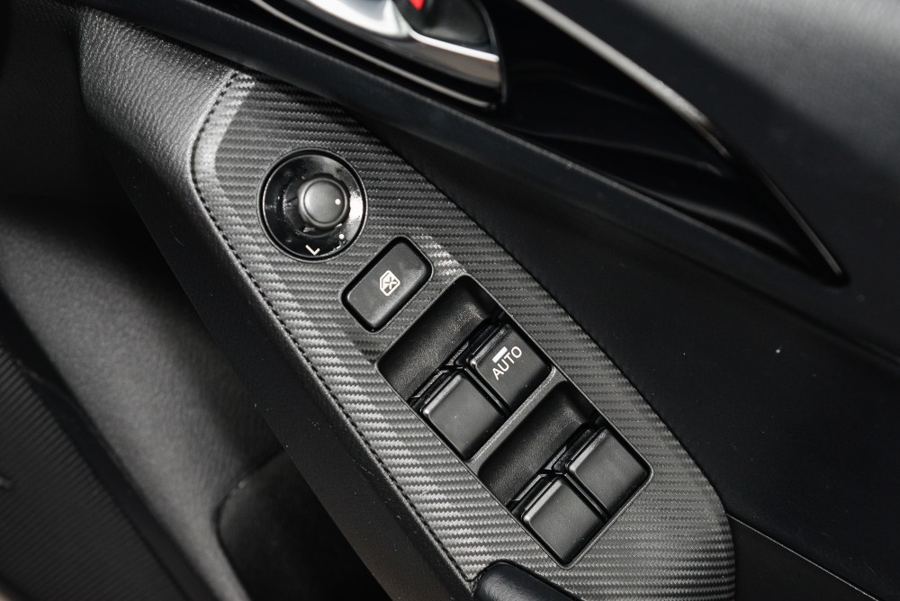 2015 Mazda 3 Hatch Image 16