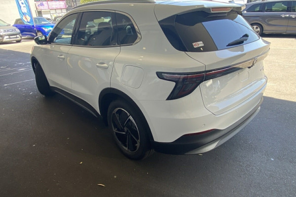 2025 MG MGS5 EV ZS3EM Essence 49 SUV Image 5
