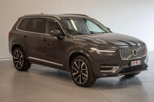 2024 Volvo XC90  Ultimate B5 Bright SUV Image 5