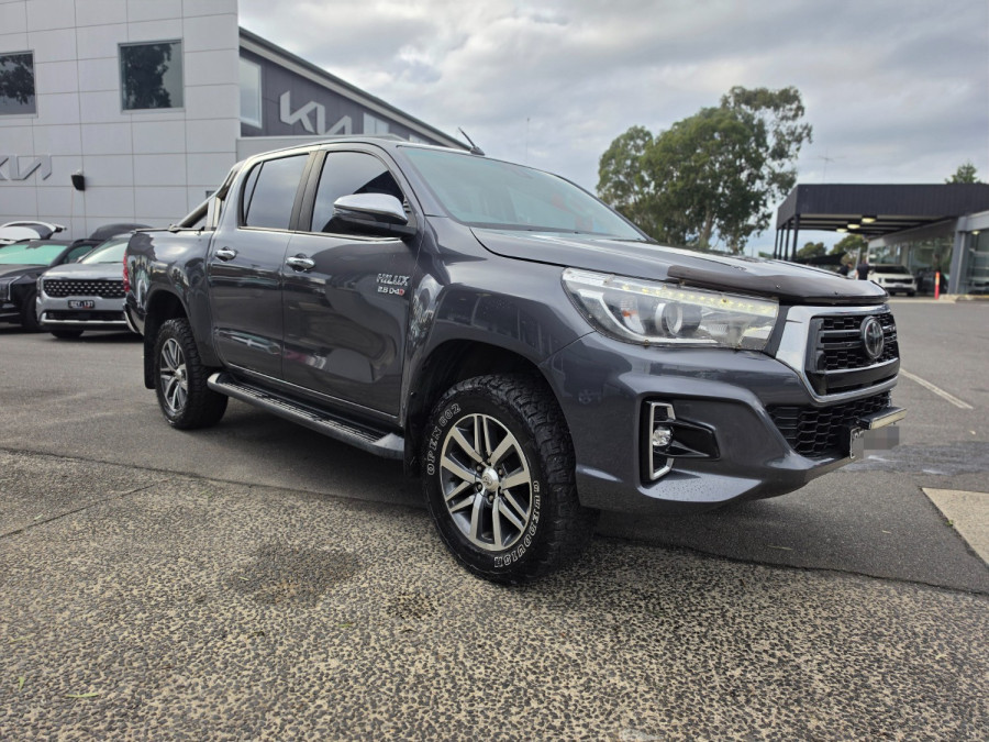 2019 Toyota HiLux  SR5 Dual Cab Ute Image 1