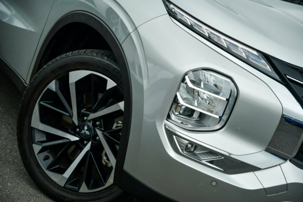 2024 Mitsubishi Outlander ZM Aspire SUV Image 6