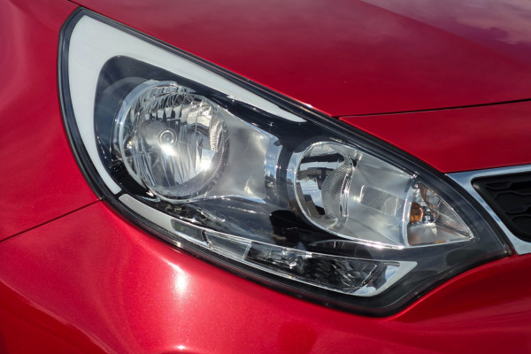 2013 Kia Rio UB S Hatch Image 12