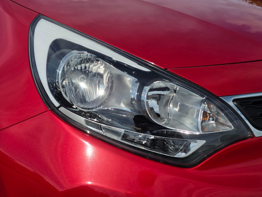 2013 Kia Rio UB S Hatch Image 12